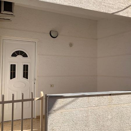 Guesthouse A&F Ksamil Exterior photo